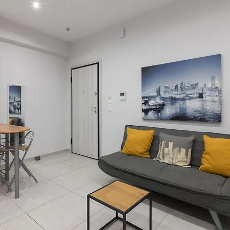 Apartament Modern And Cute Studio *