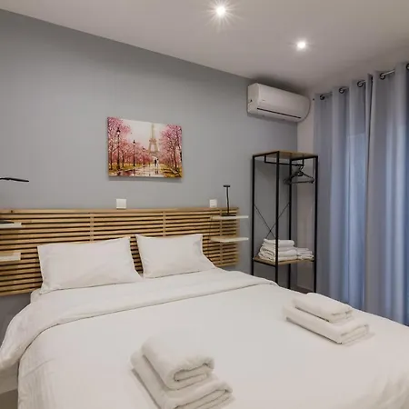 Apartment Modern And Cute Studio Athens